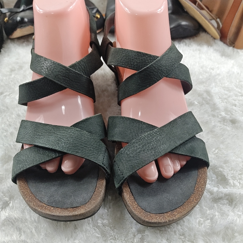 Teva Mahonia Wedge Sandals Bundles  Cross Strap Black/Green Leather Women Sz 8.5 - Picture 3 of 12